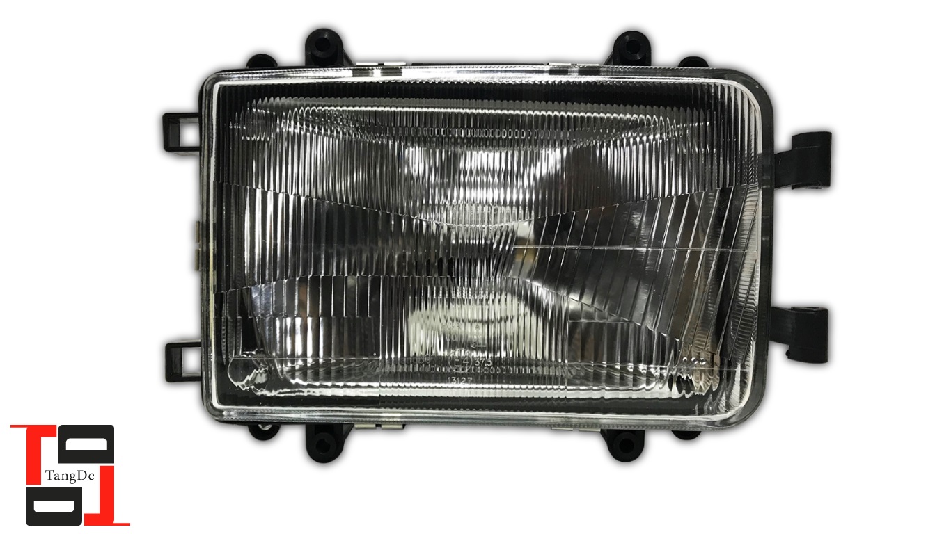 Фара Daf F95 правая TD01-61-002BR