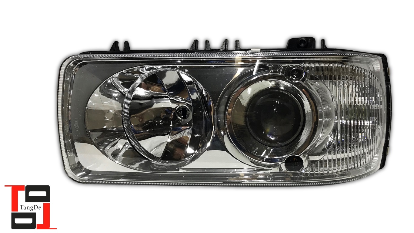 Фара Daf XF105, CF, LF левая TD01-61-006XL