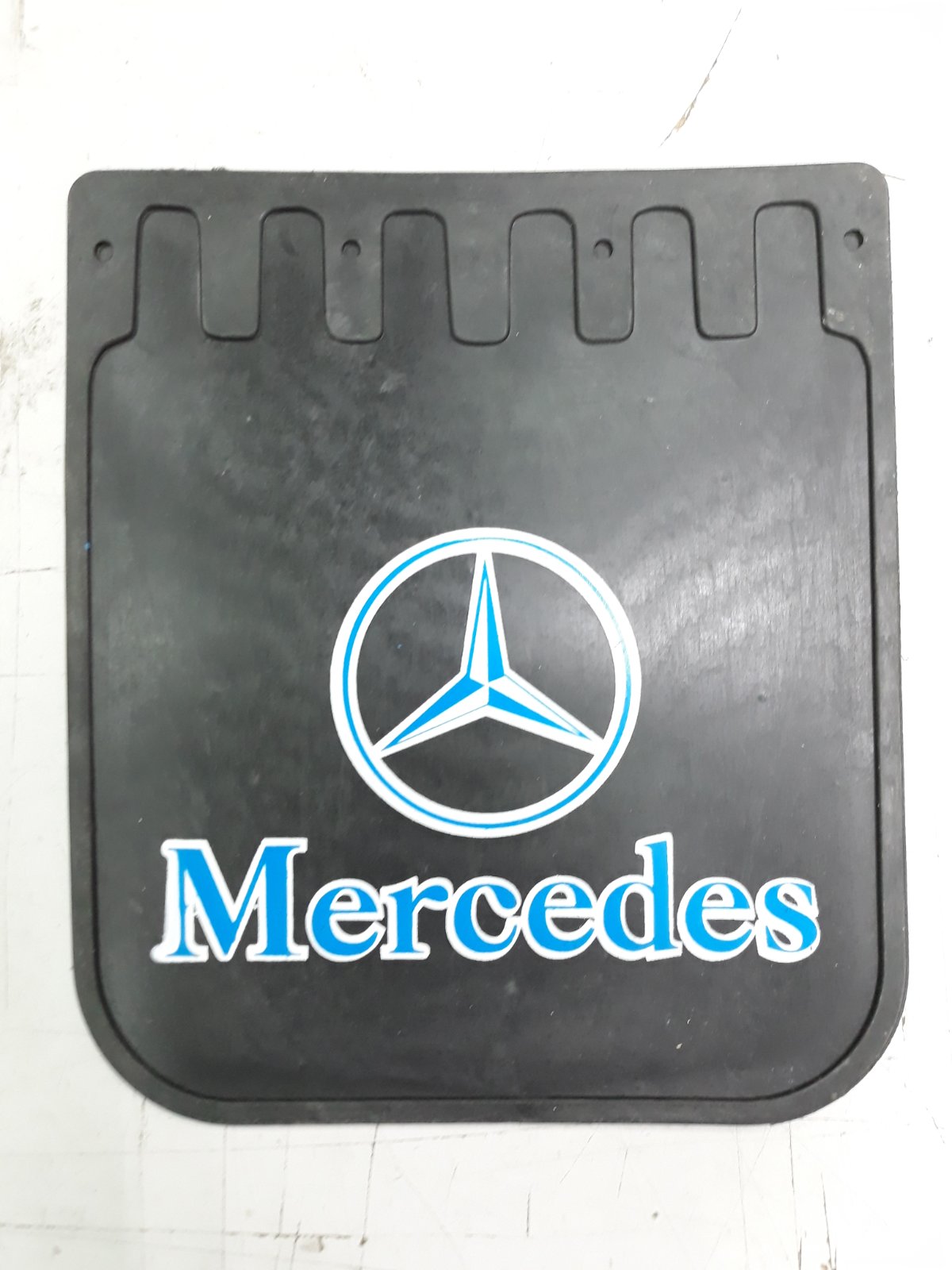 Mudguard Mercedes 207D, 508D 250x290 012249