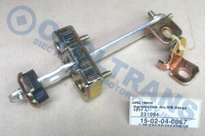 Ограничитель двери Mercedes Atego 1217 левый 15-02-04-0067