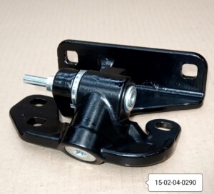 Петля двери Mercedes Actros MP4 11- ниж. лев. 15-02-04-0290