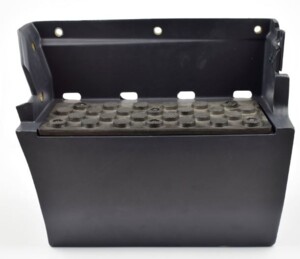 Сходинка кабіни Mercedes 1820- права TD05-50-042R