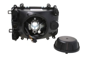 Фара DAF CF E-2 левая HL-DA001L