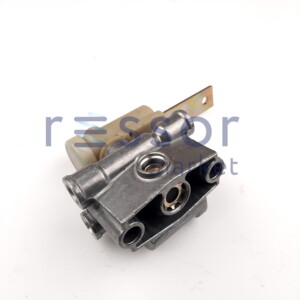 Кран рівня підлоги 0500005104 Mercedes 3310072
