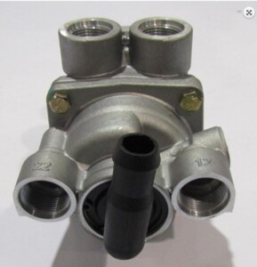 Тормозной кран Mercedes, DAF 4613152580 35140130000
